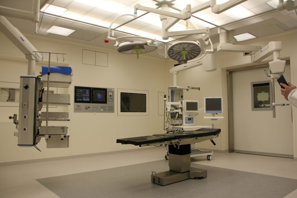 Clean hospital surgery room where insects have surprisingly been found.