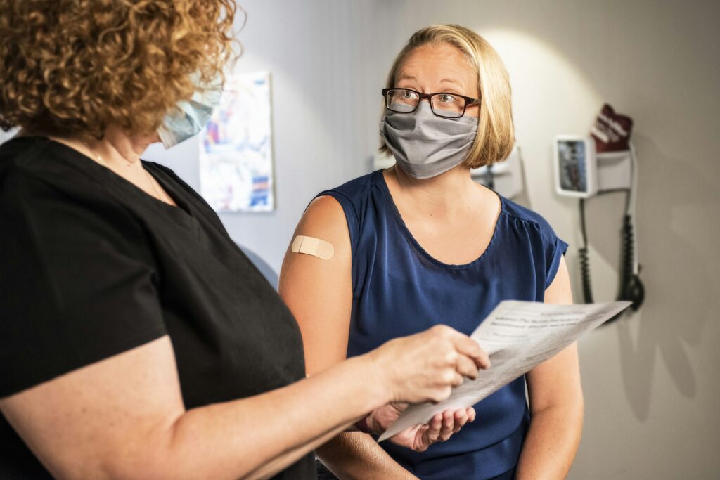 Infographic listing health and genetic factors increasing allergy severity