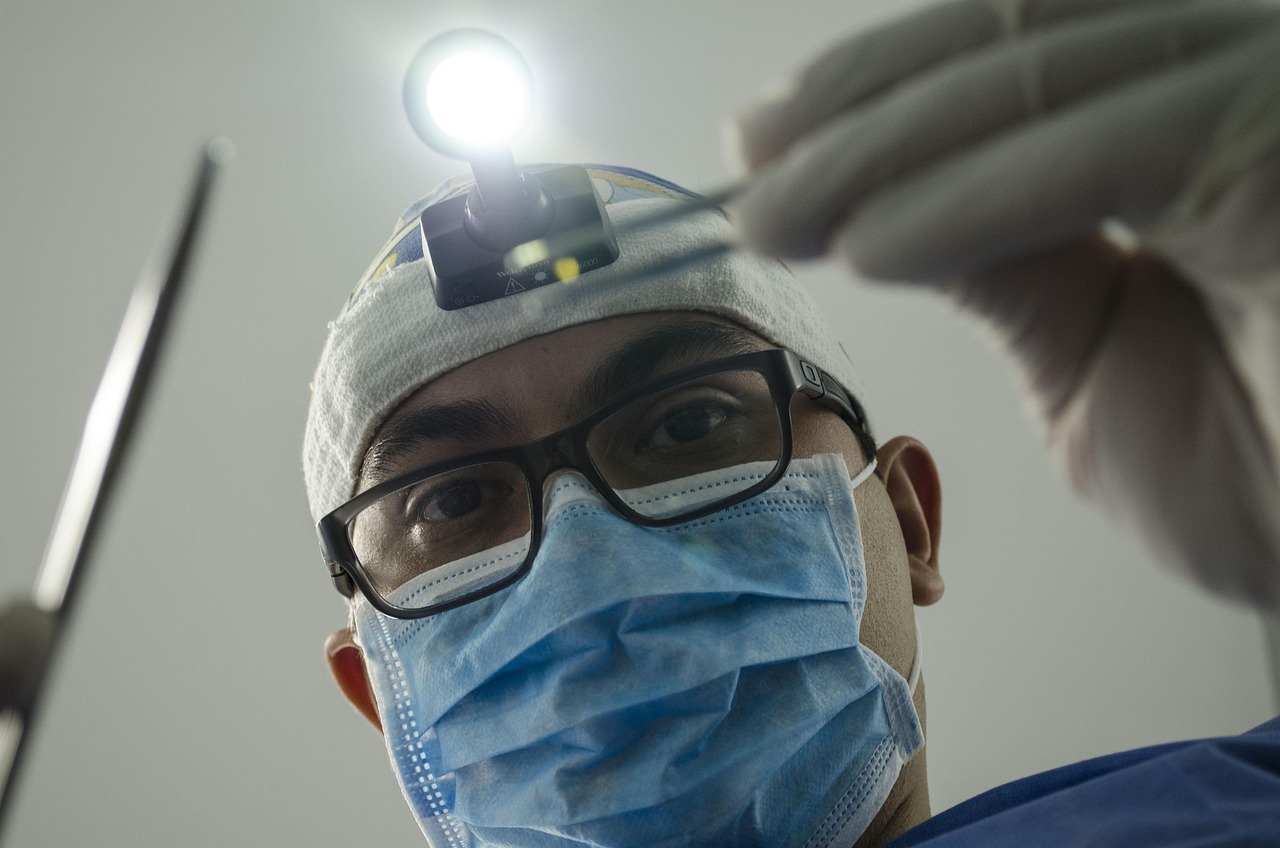 The Surgical Process Behind Cyborg Creation (image credits: pixabay)