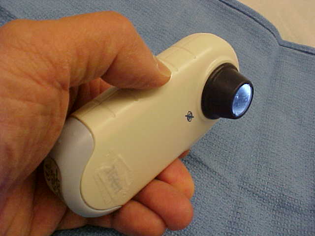 Detecting Face Mites Without a Microscope (image credits: Own work (Original text: I created this work entirely by myself.), Public domain, https://commons.wikimedia.org/w/index.php?curid=15940662)