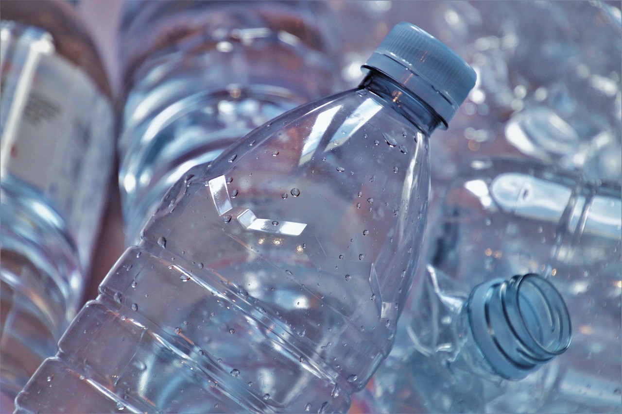 The Future of Plastic-Eating Biotechnology (image credits: pixabay)
