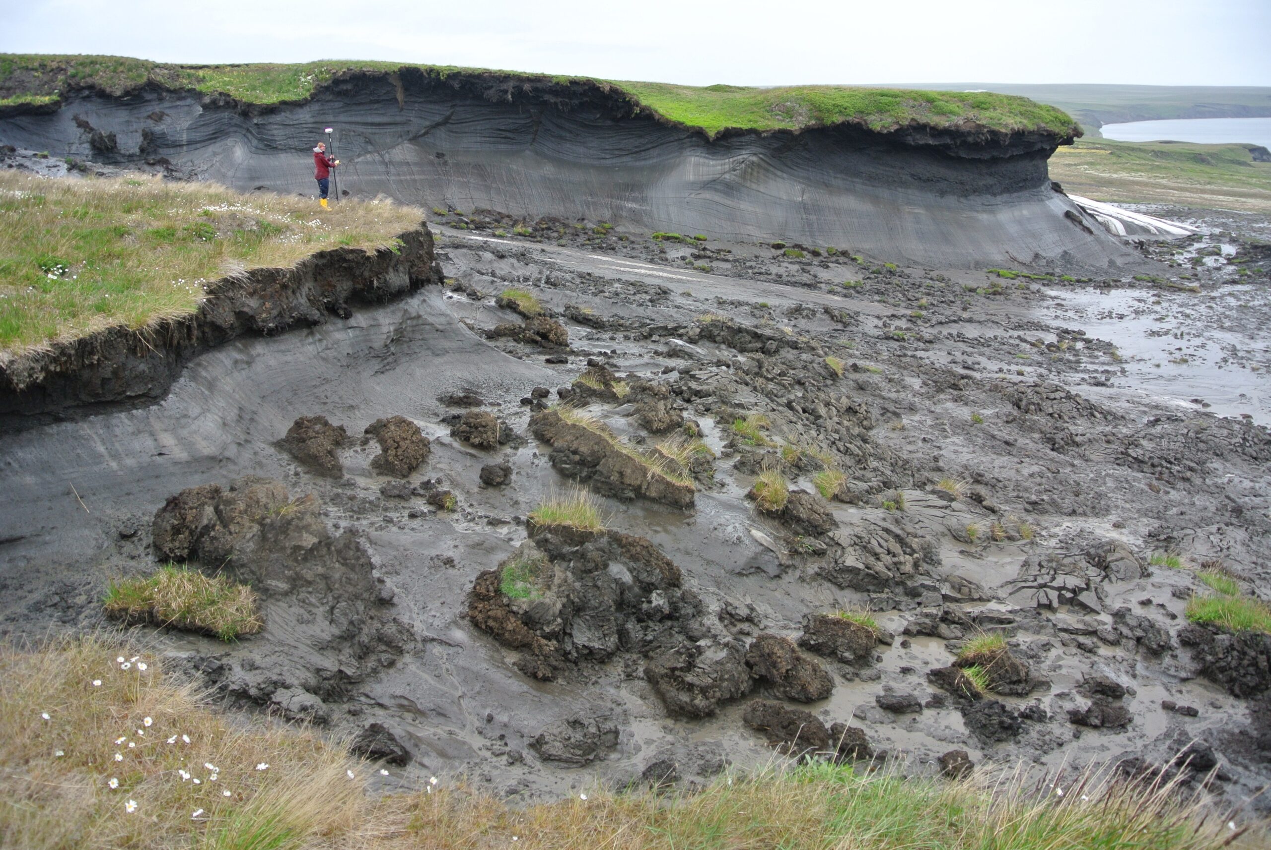 Permafrost Thaw Unleashes Hidden Dangers (image credits: wikimedia)